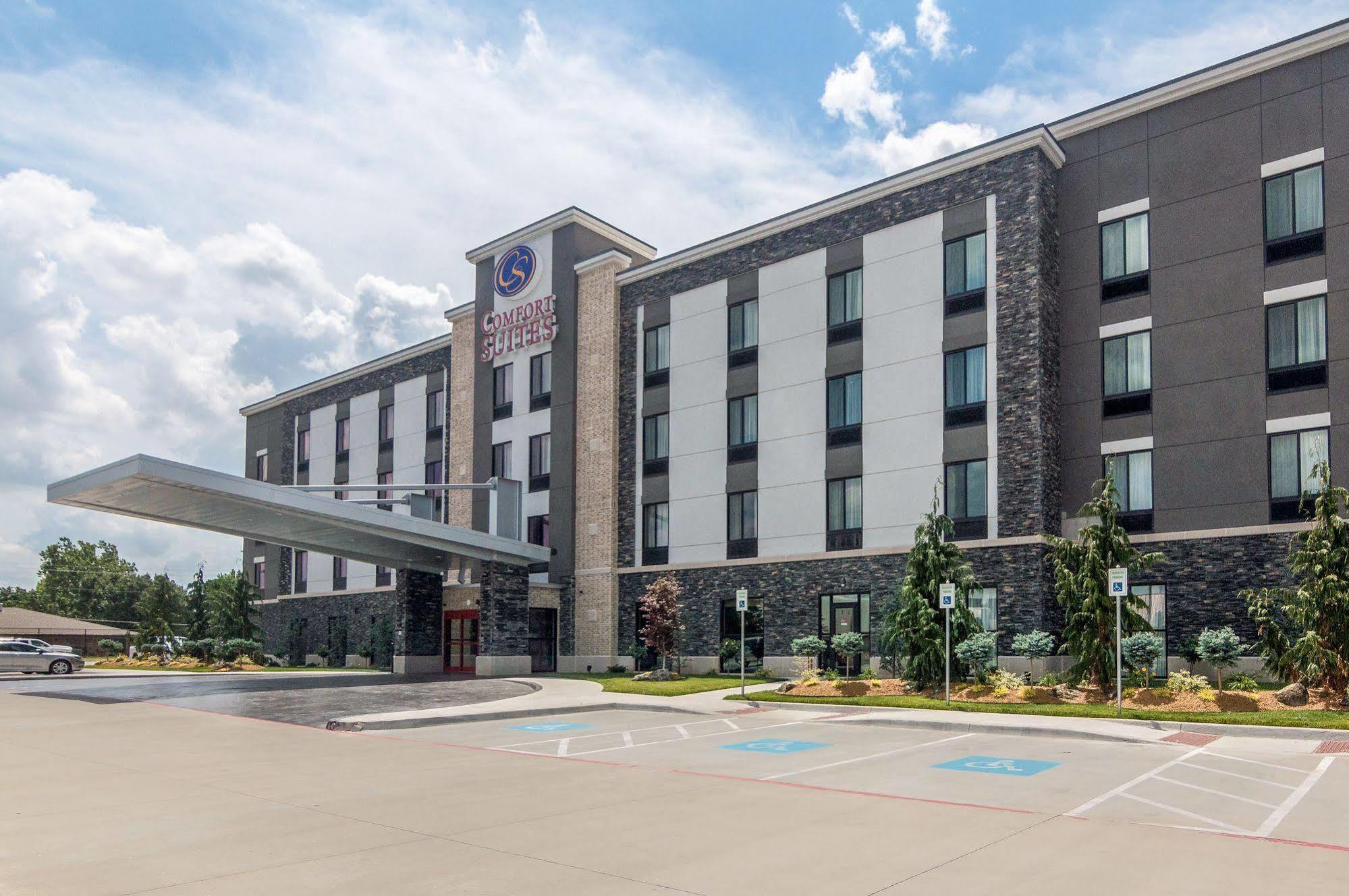 Comfort Suites Meridian And I-40 Oklahoma Stadt Exterior foto
